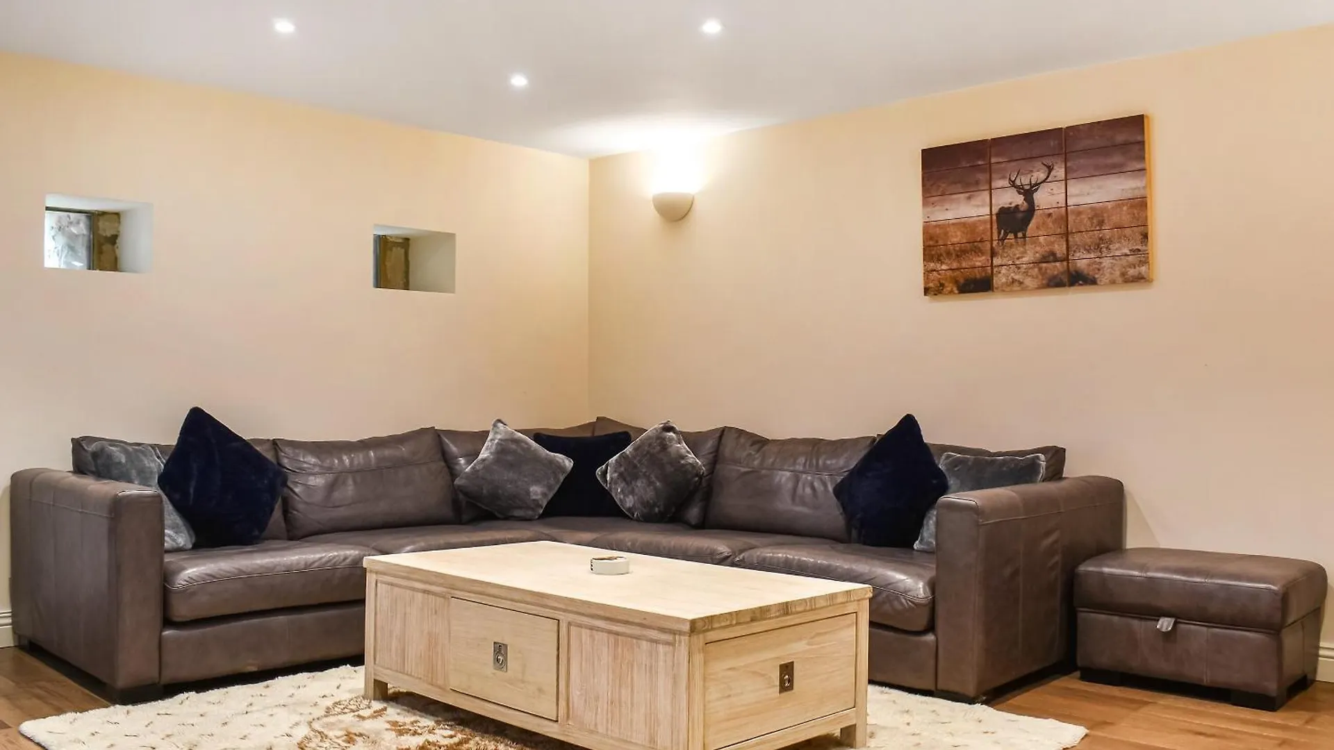 Swift Cottage - Uk47527 Roxby 0*,  United Kingdom